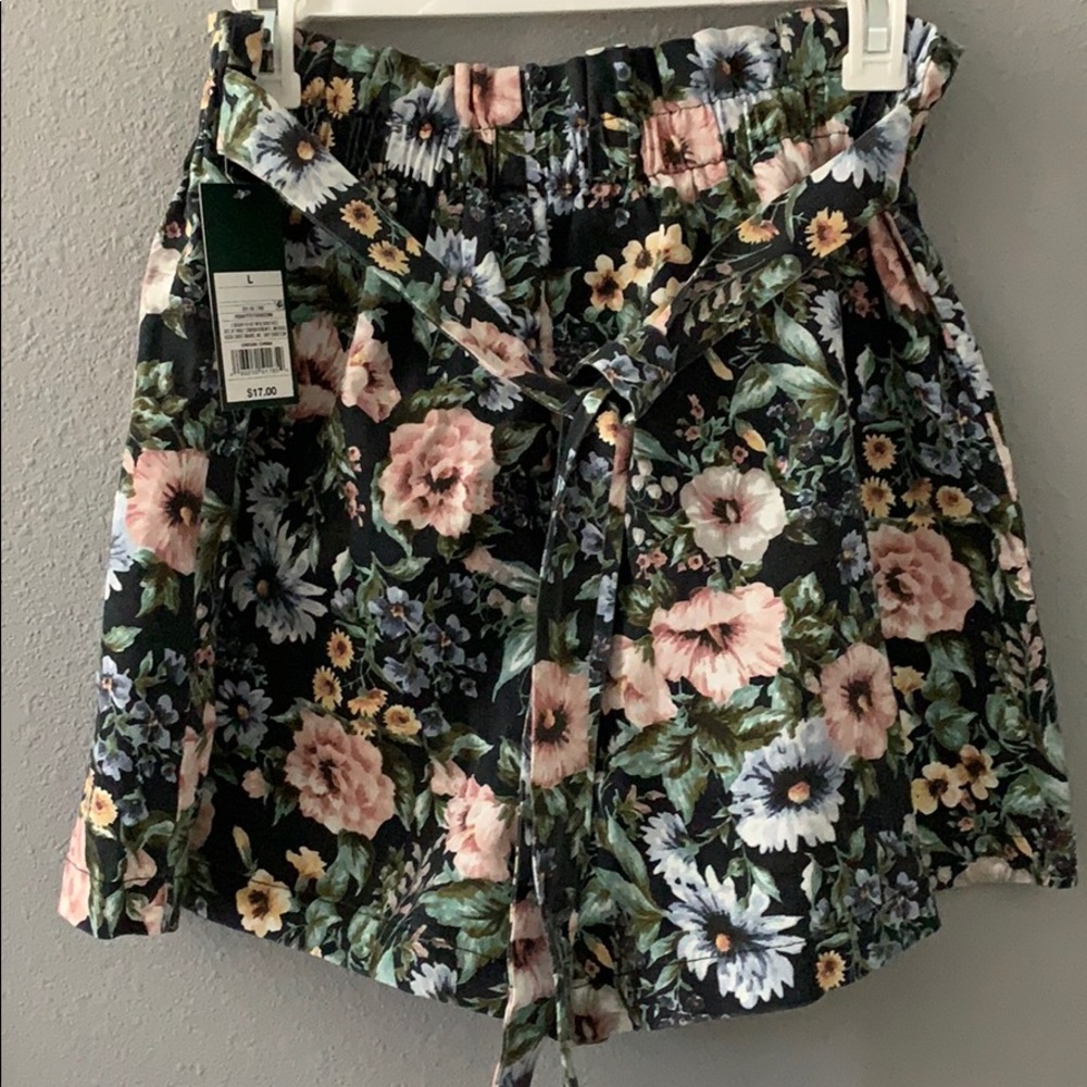 High waisted floral shorts